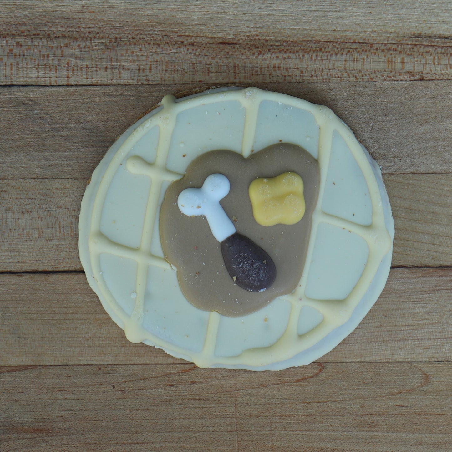 Frosted Chicken & Woofles Treat