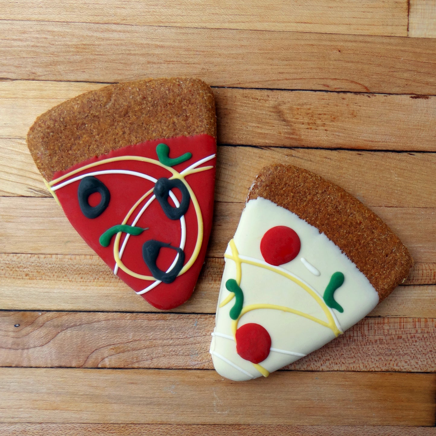 Frosted Pizza Dog Treat